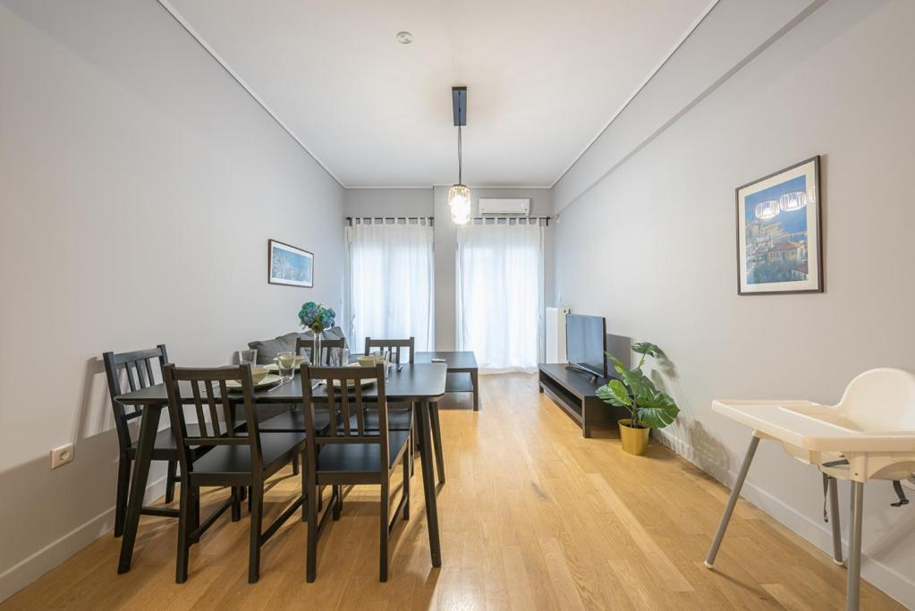 אתונה Pame Rentals - 2Bd & 2Ba Home, 4 Min To Acropolis מראה חיצוני תמונה