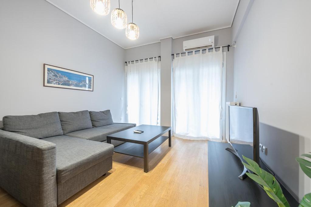 אתונה Pame Rentals - 2Bd & 2Ba Home, 4 Min To Acropolis מראה חיצוני תמונה